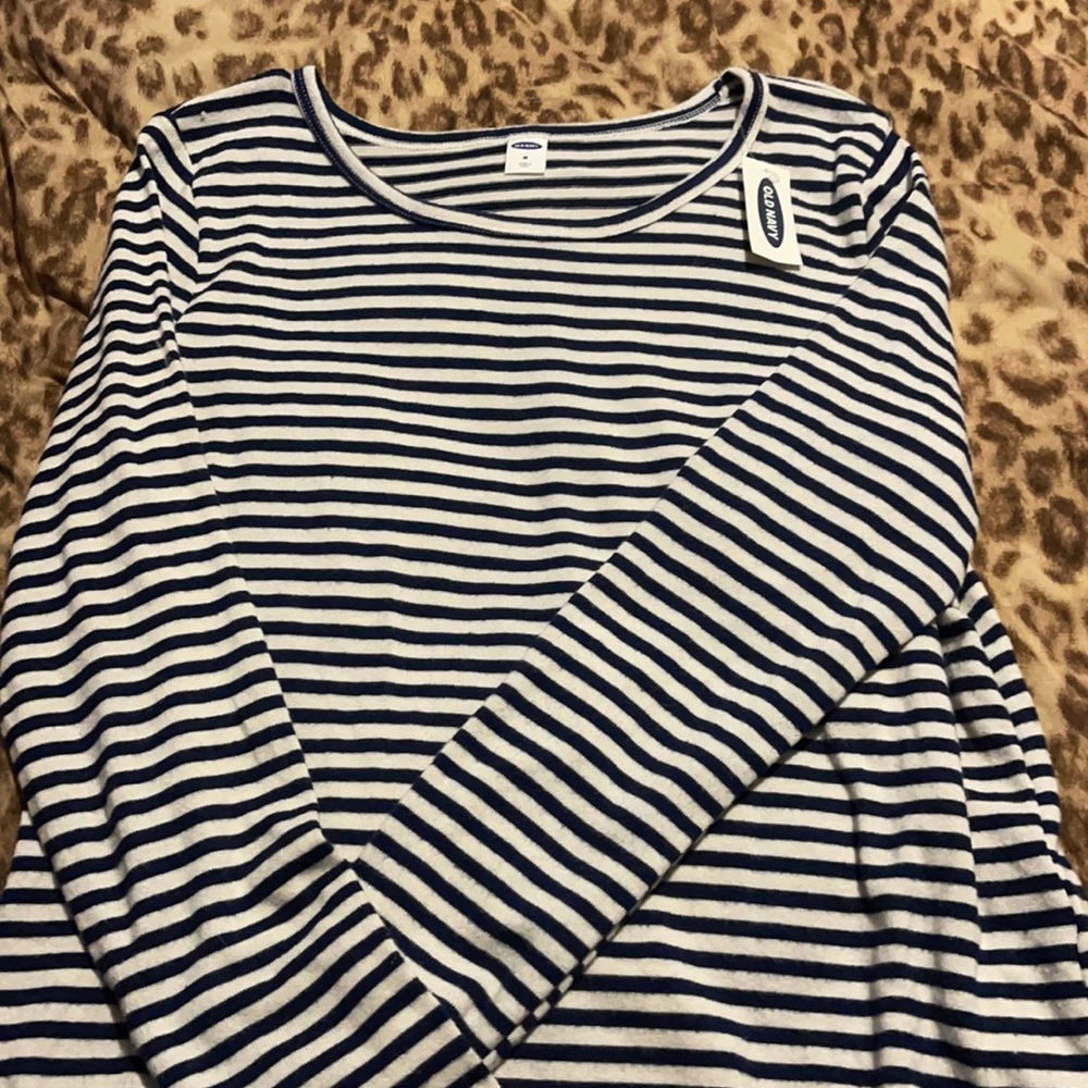 Long sleeve tee